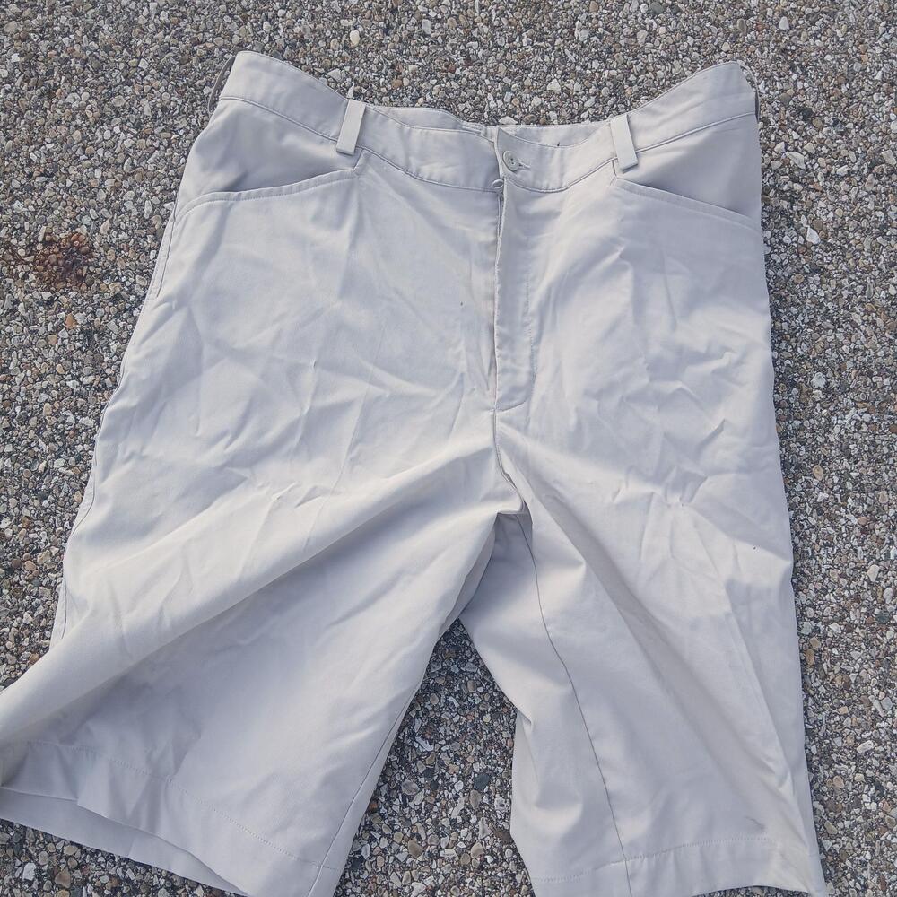 Nike Golf Shorts Mens 34 Gray Dri-FIT Lightweight Performance Pockets Summer